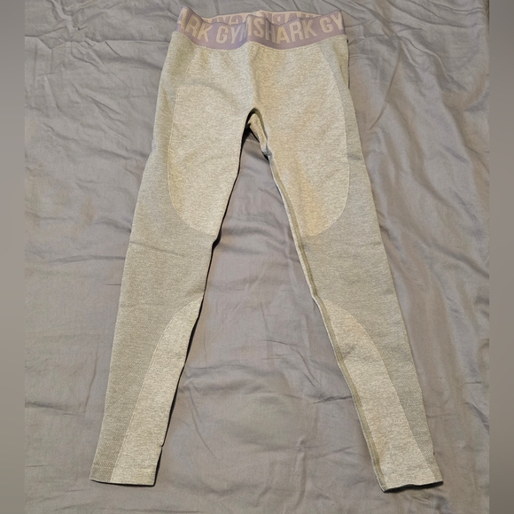 Gymshark Pants - Gymshark FLEX Seamless Leggings. Size XS.